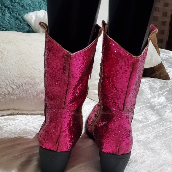 Ladies Fusha Glitter boots! Size 8 - Picture 4 of 6